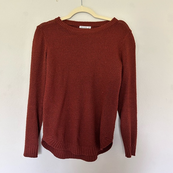 Pink Clover Sweater - Picture 2 of 4